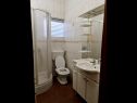 Apartments Dami - 100m from the sea A1 Sun(2+1), A2 Earth(2+1), A3 Sea(2+1), A4 Wind(2+1) Orebic - Peljesac peninsula  - Apartment - A1 Sun(2+1): bathroom with toilet