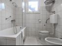 Apartments Sugor - 70 m from sea : Plavi-SA2(2), A1(4), A3 Novi(2) Viganj - Peljesac peninsula  - Apartment - A1(4): bathroom with toilet
