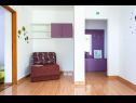 Apartments Nada- sea view: A1 - Ljubičasti (4+2), A2 - Crveni (4+2) Banjol - Island Rab  - Apartment - A1 - Ljubičasti (4+2): hallway