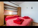 Apartments Nada- sea view: A1 - Ljubičasti (4+2), A2 - Crveni (4+2) Banjol - Island Rab  - Apartment - A2 - Crveni (4+2): bedroom