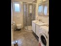 Apartments Mario - 150m from sea: A1(2), A2(4), A3 deluxe(4), R(2) Supetarska Draga - Island Rab  - Apartment - A2(4): bathroom with toilet