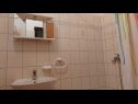 Apartments Jase - 30 m from beach : SA1-crvena kuhinja(2), A2(4), SA3(2+1), SA4-bijela kuhinja(2) Lukovo Sugarje - Riviera Senj  - Studio apartment - SA3(2+1): bathroom with toilet