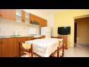 Apartments Per - comfortable  family apartments A1(2+2), A2(4+1), A3(2+2) Grebastica - Riviera Sibenik  - Apartment - A1(2+2): kitchen and dining room