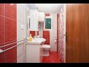 Apartments Per - comfortable  family apartments A1(2+2), A2(4+1), A3(2+2) Grebastica - Riviera Sibenik  - Apartment - A3(2+2): bathroom with toilet