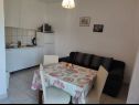 Apartments Josi - parking and barbecue: A1(2+2), A2(4+1) Grebastica - Riviera Sibenik  - Apartment - A1(2+2): living room