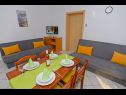Apartments Zora - garden terrace and grill A1(2+2), A2(2+2), A4(2+2), A5(2+2), A6(2+2) Pirovac - Riviera Sibenik  - Apartment - A5(2+2): living room