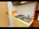 Apartments Zora - garden terrace and grill A1(2+2), A2(2+2), A4(2+2), A5(2+2), A6(2+2) Pirovac - Riviera Sibenik  - Apartment - A2(2+2): kitchen