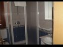 Apartments Vik - 60 m from the sea: A1(2+2), A2(2+1), A3(2+1), A4(2+2) Razanj - Riviera Sibenik  - Apartment - A3(2+1): bathroom with toilet