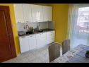 Apartments Dari - near beach: A1(7), SA2(2), SA3(2) Rogoznica - Riviera Sibenik  - Apartment - A1(7): kitchen and dining room