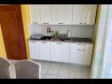 Apartments Dari - near beach: A1(7), SA2(2), SA3(2) Rogoznica - Riviera Sibenik  - Apartment - A1(7): kitchen