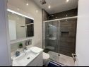Apartments Bilja - 20 M from the sea A1(2), A2(2), A3(2), A4(6) Rogoznica - Riviera Sibenik  - Apartment - A1(2): bathroom with toilet