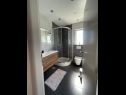 Apartments Bilja - 20 M from the sea A1(2), A2(2), A3(2), A4(6) Rogoznica - Riviera Sibenik  - Apartment - A4(6): bathroom with toilet