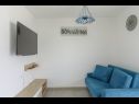 Apartments Zvon - 10 m from sea : A1(4+1) Rogoznica - Riviera Sibenik  - Apartment - A1(4+1): living room