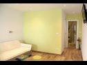 Apartments Ton - 30 m from sea : 1-A1(2+2), 2-SA2(2) Sibenik - Riviera Sibenik  - Apartment - 1-A1(2+2): living room