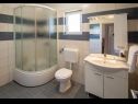 Holiday home Marina - quiet & spacious H(6) Sibenik - Riviera Sibenik  - Croatia - H(6): bathroom with toilet