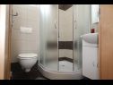 Apartments Deep Blue A1 PR(6+1), A2 KAT(6+1), A3(4+1) Srima - Riviera Sibenik  - Apartment - A2 KAT(6+1): bathroom with toilet
