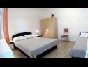 Apartments Mili - 200m from the beach: A1(4), A2(5) Bungalov Tribunj - Riviera Sibenik  - Apartment - A1(4): bedroom