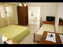 Apartments Araz - parking and barbecue: A1(4+1), A2(3) Vodice - Riviera Sibenik  - Apartment - A2(3): bedroom