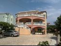 Apartments Jak - parking and BBQ: A1(2+1), A2(2+1), A3(4+1) Vodice - Riviera Sibenik  - house