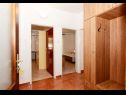 Apartments Snježa - green house: A1 Andelija(5), B2 Snjezana(4+1) Vodice - Riviera Sibenik  - Apartment - A1 Andelija(5): hallway
