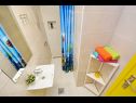 Apartments Goga - with free parking A1(2+2), A2(2+1), A3(2+2), A4(2+1) Vodice - Riviera Sibenik  - Apartment - A1(2+2): bathroom with toilet
