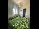 Apartments Modesty - comfortable : A1(4) Necujam - Island Solta  - Apartment - A1(4): bedroom