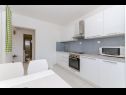 Apartments Lucija  - apartment with Pool: A1(4) Rogac - Island Solta  - Apartment - A1(4): kitchen