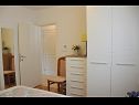 Apartments Sonja - 10m from beach : A1-Plavi(2+1), A2-Zeleni(2+2), A3-Bez(2+2) Stomorska - Island Solta  - Apartment - A3-Bez(2+2): bedroom