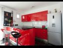 Apartments Zdene - private pool: A1(6+2), A2(6) Kastel Luksic - Riviera Split  - Apartment - A1(6+2): kitchen