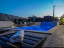 Apartments Zdene - private pool: A1(6+2), A2(6) Kastel Luksic - Riviera Split  - swimming pool