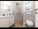 Apartments Niko - modern: SA1(2), A2(2+2), A3(2+2), A4(2+2) Kastel Luksic - Riviera Split  - Apartment - A3(2+2): bathroom with toilet