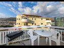 Apartments Niko - modern: SA1(2), A2(2+2), A3(2+2), A4(2+2) Kastel Luksic - Riviera Split  - Apartment - A3(2+2): terrace