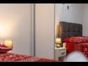 Apartments Peace - cosy and comfortable: A1(4) Kastel Novi - Riviera Split  - Apartment - A1(4): bedroom