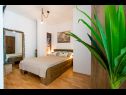 Apartments Sunny - 100 m from sea: A1(2+1) Kastel Stafilic - Riviera Split  - Apartment - A1(2+1): bedroom