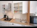 Apartments Damir - with garden: A1(6) Kastel Stafilic - Riviera Split  - Apartment - A1(6): kitchen