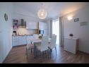 Apartments Damir - with garden: A1(6) Kastel Stafilic - Riviera Split  - Apartment - A1(6): kitchen and dining room
