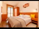 Apartments Branka - 50 m from beach: A1(2+2) Podstrana - Riviera Split  - Apartment - A1(2+2): bedroom