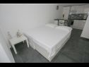 Apartments Marina - with parking : SA1(2) Split - Riviera Split  - Studio apartment - SA1(2): bedroom