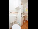 Apartments Gvido - in the center of the city : A(2+2) Split - Riviera Split  - Apartment - A(2+2): bathroom with toilet