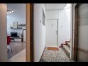 Apartments Bright Side of the Moon: A1(2) Split - Riviera Split  - hallway