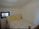 Apartments Niki - 5m from the sea: A1-Mande (3+1), A2 -Hela (4) Drvenik Veli (Island Drvenik Veli) - Riviera Trogir  - Apartment - A2 -Hela (4): bedroom