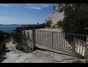 Apartments Mare - peaceful: A1(5+1), A2(6) Cove Ljubljeva (Vinisce) - Riviera Trogir  - Croatia - parking
