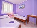 Apartments Sretan A1-Rogač(5+1), A2-Višnja(4+1), A3-Kiwi(2+1) Cove Ljubljeva (Vinisce) - Riviera Trogir  - Croatia - Apartment - A2-Višnja(4+1): bedroom