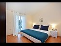 Apartments Zeljko - with pool : A1(6) Marina - Riviera Trogir  - Apartment - A1(6): bedroom