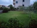Apartments Anka - comfortable and affordable A2(3+2), A1(6) Marina - Riviera Trogir  - garden