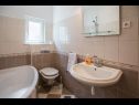 Apartments Jasna - 20m from the sea: A1(4+1), A2(4+1) Poljica (Marina) - Riviera Trogir  - Apartment - A1(4+1): bathroom with toilet