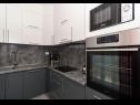 Apartments Iva - great view: A1(4) Seget Donji - Riviera Trogir  - Apartment - A1(4): kitchen