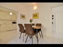 Apartments Kati - garden: A1(4), A2(2+1) Seget Donji - Riviera Trogir  - Apartment - A1(4): kitchen and dining room