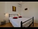 Apartments Kati - garden: A1(4), A2(2+1) Seget Donji - Riviera Trogir  - Apartment - A1(4): bedroom