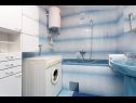Apartments Zeljko - with garden: A1(4), SA2(2+1) Seget Vranjica - Riviera Trogir  - Apartment - A1(4): bathroom with toilet